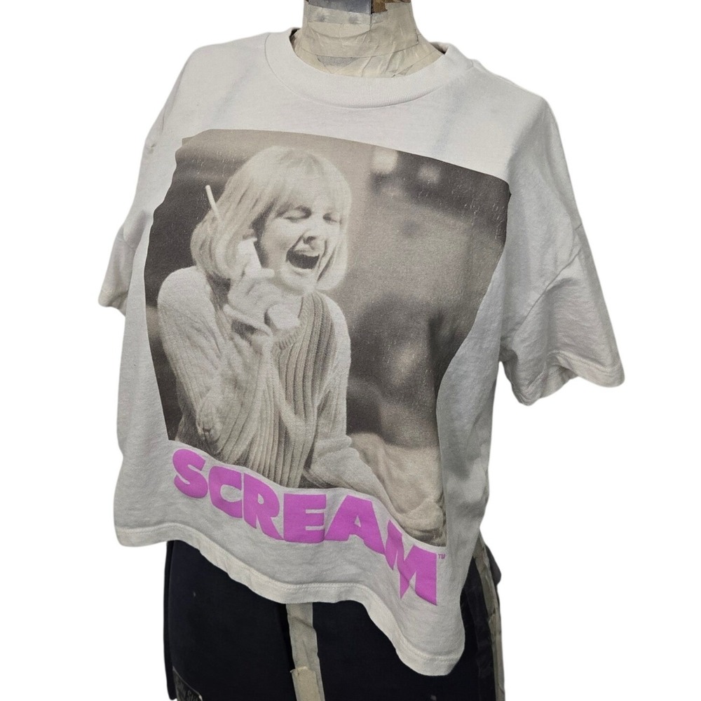 Scream Movie Cropped T Shirt Womens Small Drew Barrymore Pink Graphic Horror Tee
